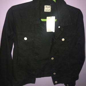 Black jean jacket size 4 USA, 8 UK, 36 EUR